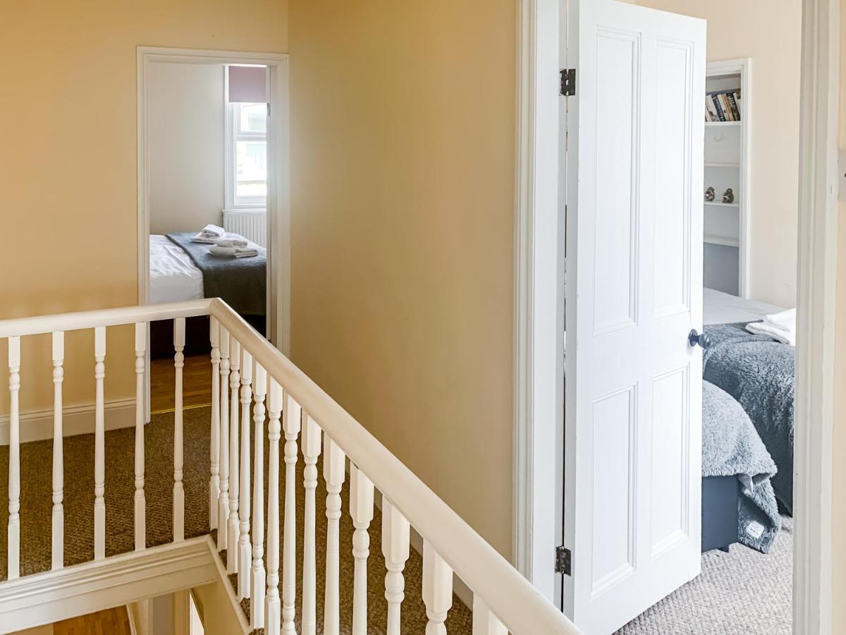 Waverley Lodge - Quaint Victorian Home With Free Parking York Buitenkant foto
