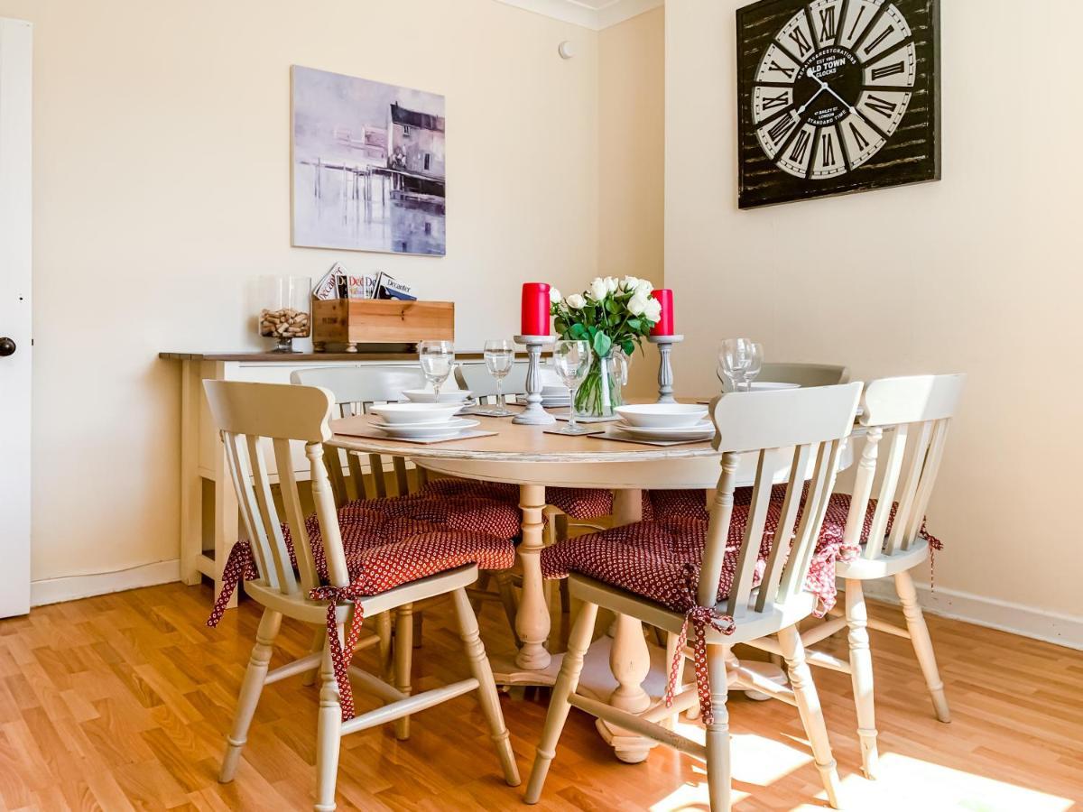 Waverley Lodge - Quaint Victorian Home With Free Parking York Buitenkant foto