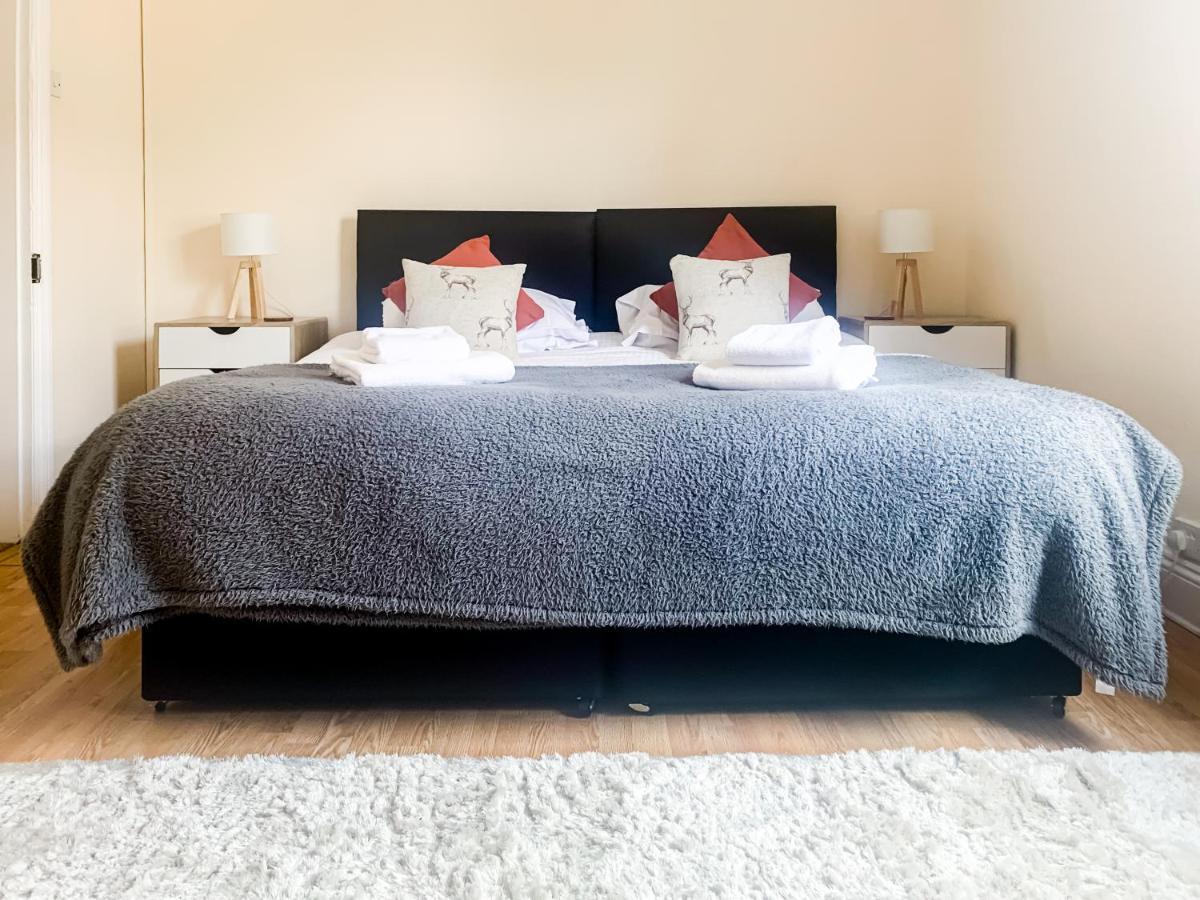Waverley Lodge - Quaint Victorian Home With Free Parking York Buitenkant foto